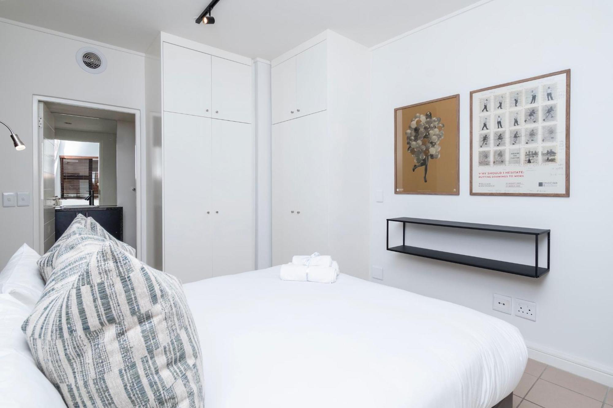 Xenia Aparthotel By Totalstay Kapstaden Exteriör bild